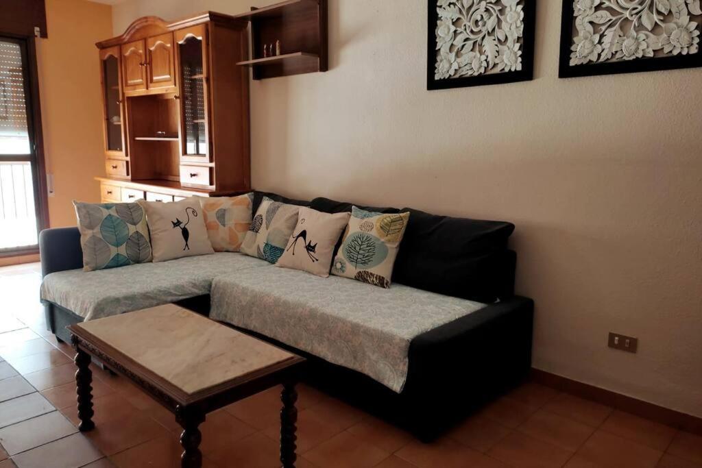 Apartamento Para 6 Personas En Barbastro Eksteriør bilde